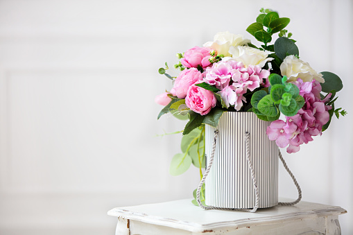 Top Ten Benefits Of Ordering Flower Bouquet Online