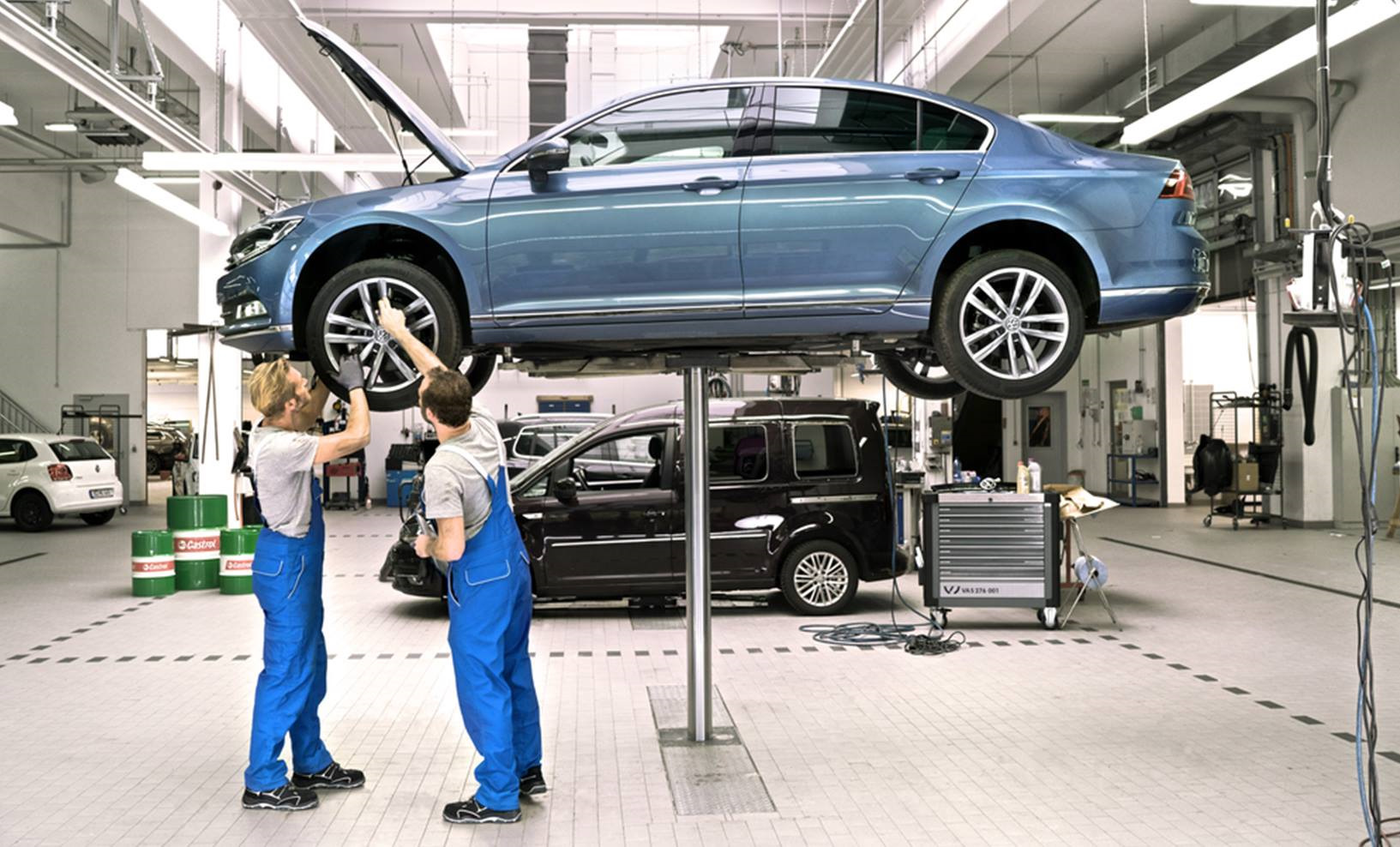 A image of Volkswagen servicing